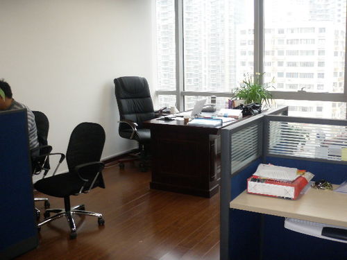 仁盛达劳务 专业服务，视觉呈现——产品与店铺装修图片解析